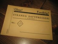 Ubrukt merkelapp fr STRANDA SAFTPRESSERI, 60 tallet. 