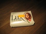 Uåpna såpepakke, LUX BEAUTY SOAP, fra Lilleborg fabrikker, 70-80 tallet. 