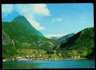 Geiranger. Utsikt mot Geiranger.