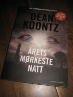 KOONTZ, DEAN: ÅRETS MØRKESTE NATT. 2009. 