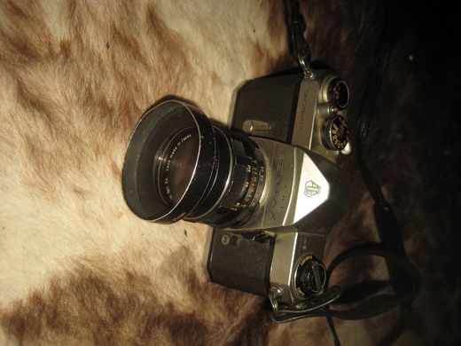 Eldre PENTAX SPOTMATIC med linse, sjå bildet. 