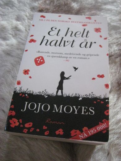 MOYES. JOJO: Et helt halvt år. 2012.