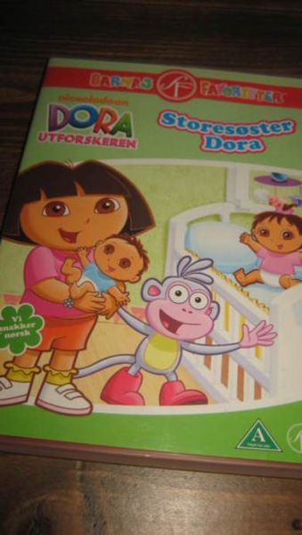 BARNAS FAVORITTER: DORA. Storesøster Dora. 2005, 98 min.: