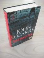 LECARRE: MARIONETTEN. 2008.