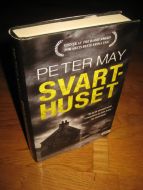 MAY, PETER: SVART HUSET. 2017.