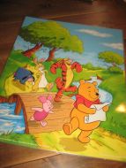 Pen, ubrukt, plastbelagt plakat fra  Disney, ca 41*51 cm stor,  WINNIE THE POOH. 2000.  Dette er plakat nr 12