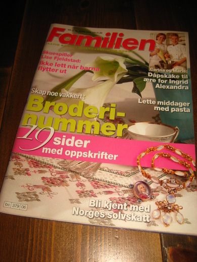 2004,nr 006, FAMILIEN.