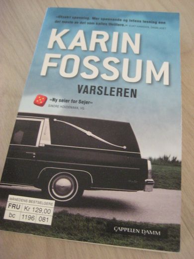 FOSSUM, KARIN: VARSLEREN. 2010.