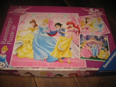 DISNEY PRINCESS. Ravensburger No 09 277 2.  2009.