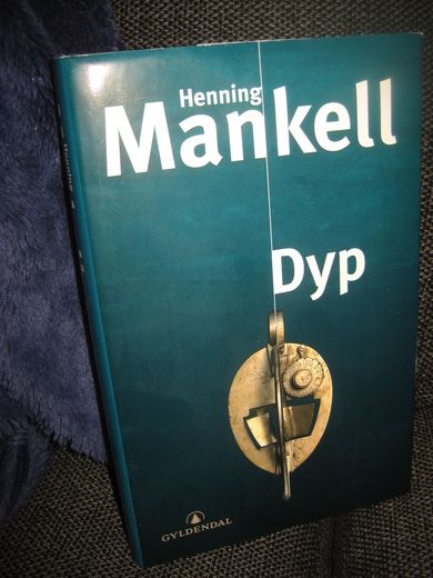 Mankell, Henning: Dyp. 2004.