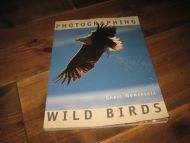 GOMERSALL: PHOTOGRAPHING WILD BIRDS. 2001. 