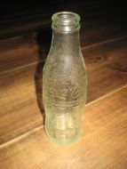 Coca Cola glassflaske, fransk??, ca 18 cm høg. 70 tallet?