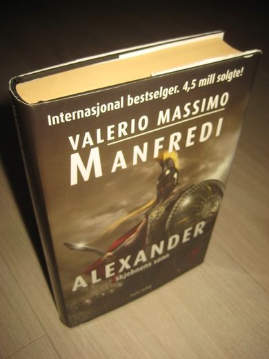 MASSIMO: ALEXANDER. Skjebnens sønn. 2009.