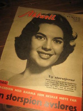 1957,nr 053, Aktuell. NATALIE WOOD