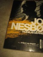 NESBØ, JO: HODEJEGERNE