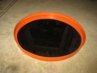 Ovalt plast speil, ca 30 cm i diameter, 60-70 tallet. 