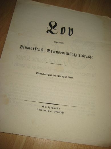 1860, Lov angaaende Finmarkens Brændevinssfgiftskasse.