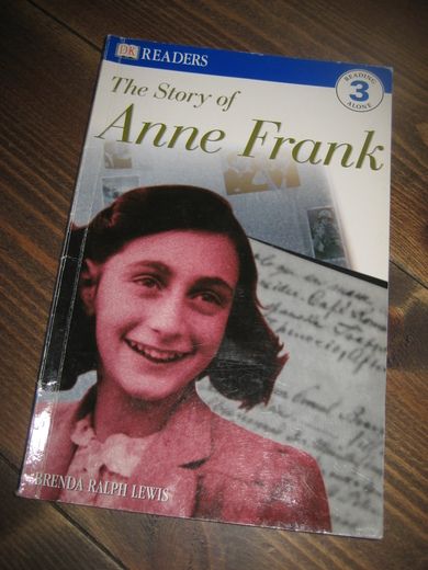 The Story of Anne Frank. 2001.