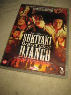 SUKIYATI WESTERN DJANGO. 2007, 94 MIN, 15 ÅR. 