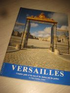 VERSAILLES. 1989.