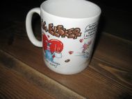 Kopp med tekst og dekorasjon: JEG ELSKER KAFFE. 1995.