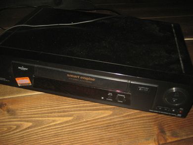 VHS SONY SMART ENGINE, SLV-SE600E.