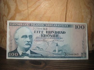 EITT HUNDRAD KRONUR, 1957, D2900363.