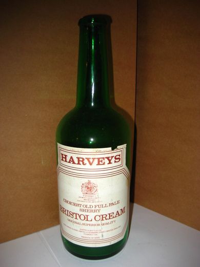 HARVEYS BRISTOL CREAM. 80 tallet.