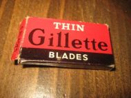 Tom eske THIN Gillette BLADES. 