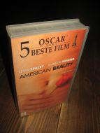 AMERICAN BEAUTY. 1999, 15 ÅR, 122 MIN