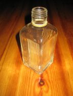 Gin 1/2 flaske fra 70 tallet,