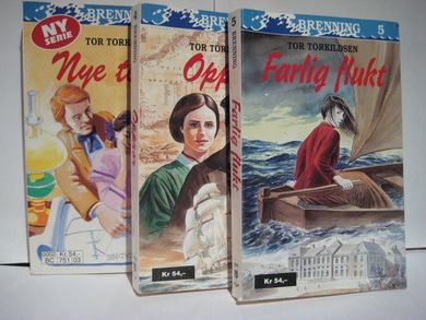 Bok nr 003, 4, 5. Nye tider, Opprør, Farlig flukt. 2000.