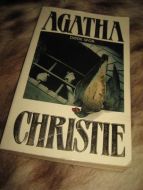 AGATHA CHRISTIE: DØDE SPOR. 1988. 