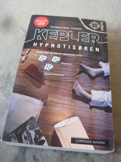 KEPLER. HYPNOTISØREN. 2011.