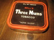 BELLS THREE NUNS TOBACCO