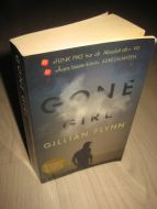 FLYNN, GILLIAN: GONE GIRL. 