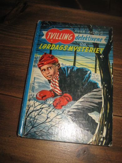 AHLRUD: TVILLING detektivene og LØRDAGSMYSTERIET. Bok nr 6, 1959. 