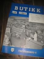 1957,nr 002, BUTIKK som selger.