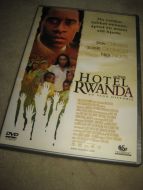 HOTEL RAWANDA. 2004, 15 ÅR, 115 MIN