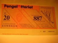 1988, trekning 887,                    Nr. 1085618.