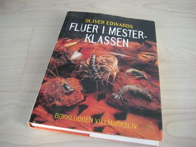 EDWARDS, OLIVER: FLUER I MESTERKLASSEN. 1999.