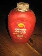 Tom plastflaske  SHELL X-100 MOTOROIL, dette er nr 2