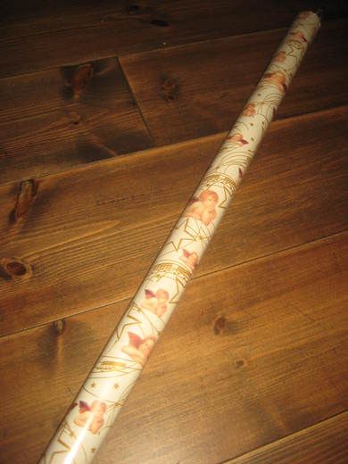 Uåpna rull julepapir, 10 meter*70 cm, 80-90 tallet. Englemotiv.  Dette er rull nr 6