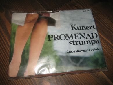 Pakke med ubrukt innhold, Kunert PROMENAD strumpa. 70-80 tallet.