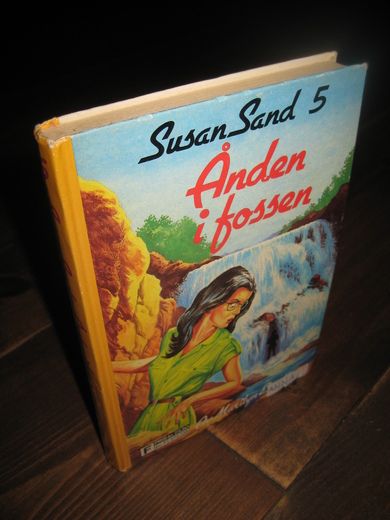 Sand: Ånden i fossen.  Bok nr 5, 1983.