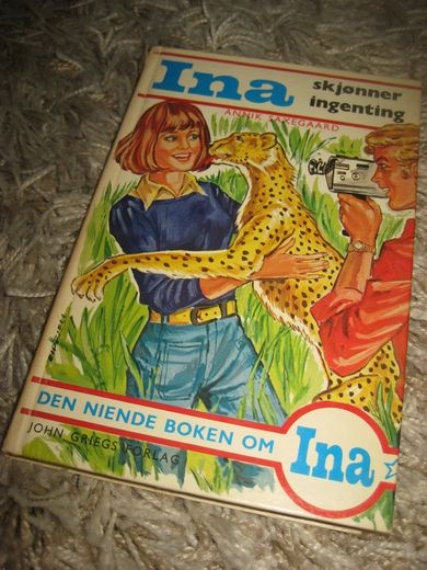 SAXEGAARD, ANNIK: Ina skjønner ingenting. Bok nr 9, 1975.