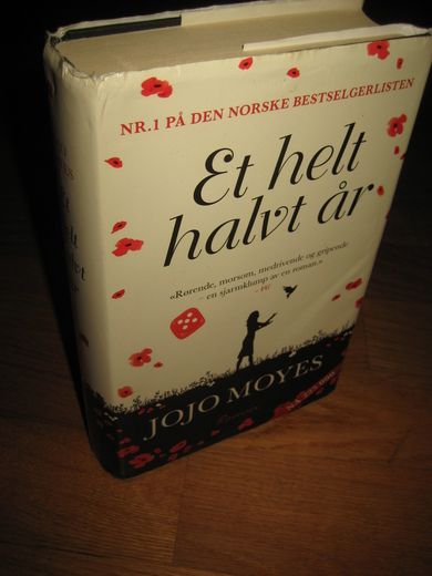 MOYES, JOJO: ET HELT HALVT ÅR. 2014.